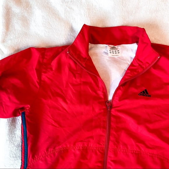 Adidas red windbreaker jacket - Picture 2 of 3